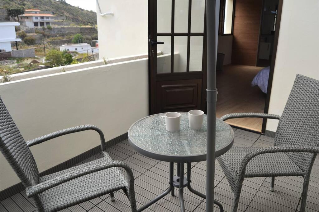 Las Chimeneas Icod De Los Vinos Chambre photo