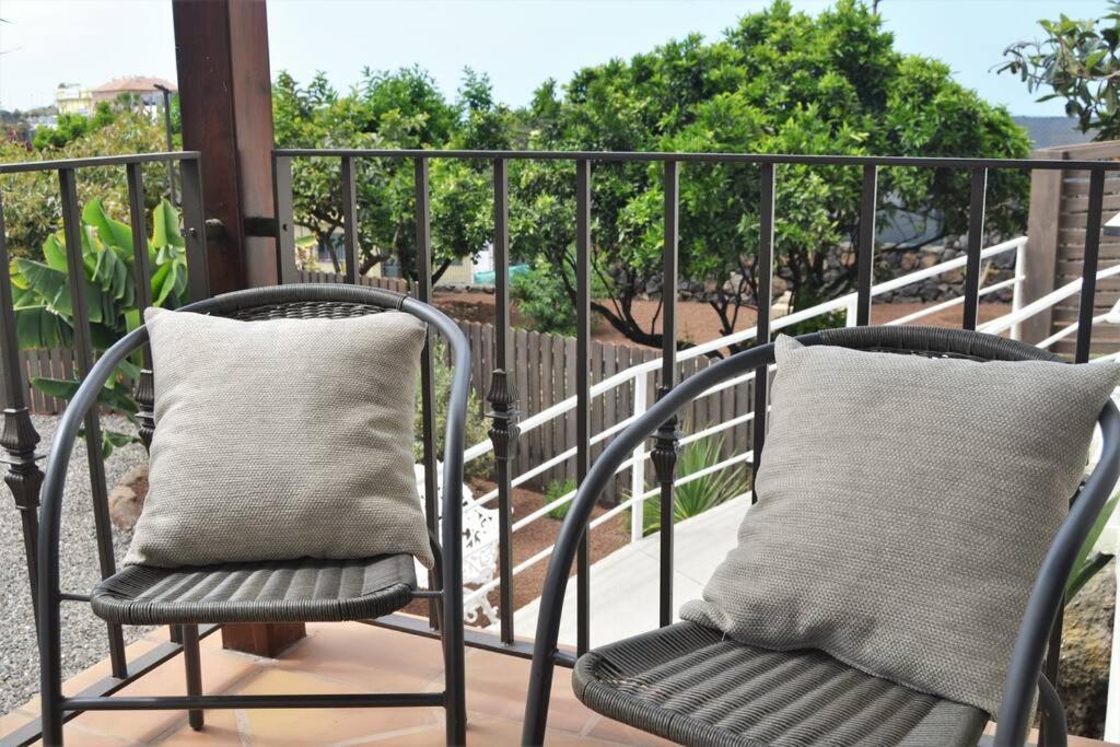 Las Chimeneas Icod De Los Vinos Chambre photo